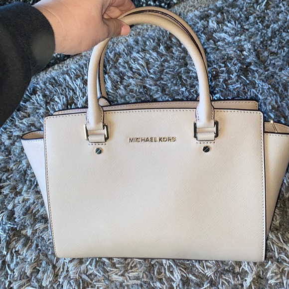 MK Selma handbag. - Picture 5 of 5